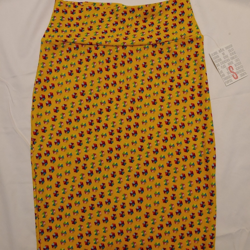 LuLaroe Cassie Skirt